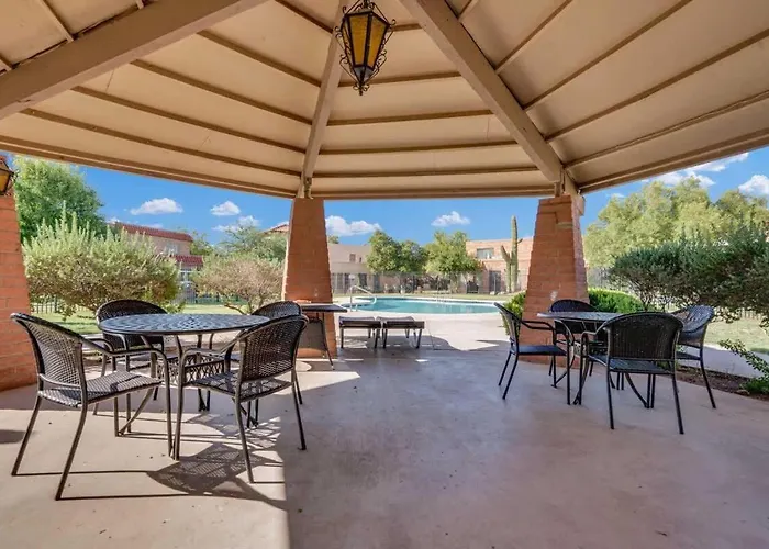 Pet Friendly Getaway With 2 Pools Apartamento *