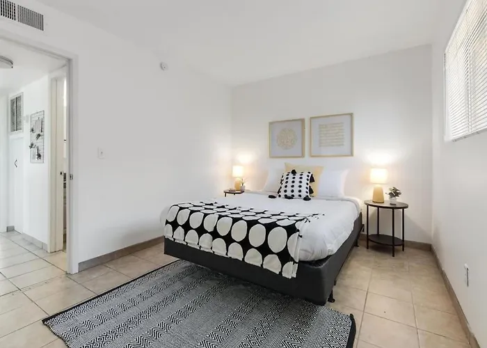 Pet Friendly Getaway With 2 Pools * Tucson