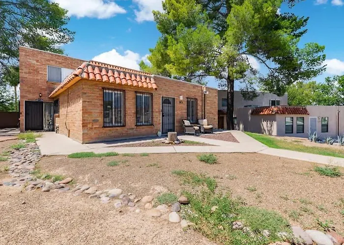 Pet Friendly Getaway With 2 Pools Apartamento