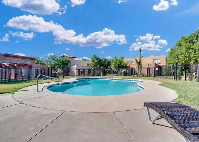 Pet Friendly Getaway With 2 Pools Apartamento *